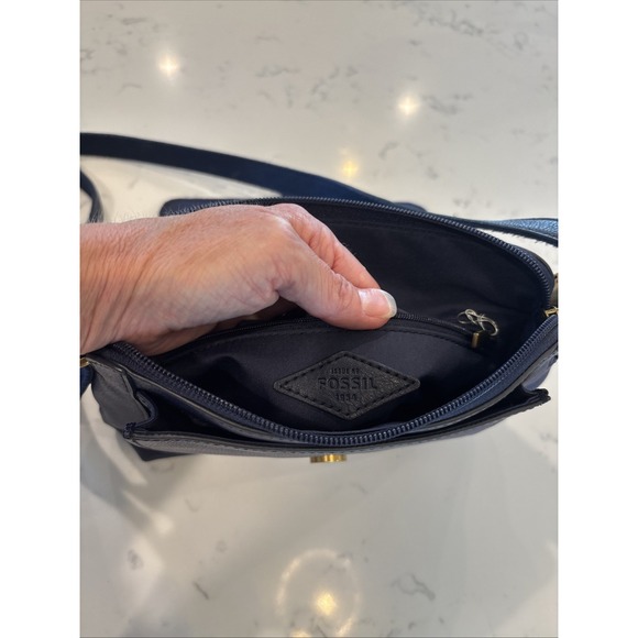 Fossil Kinley Small Fold Over Drizzle Blue Suede + Leather Crossbody Bag EUC - Picture 4 of 11